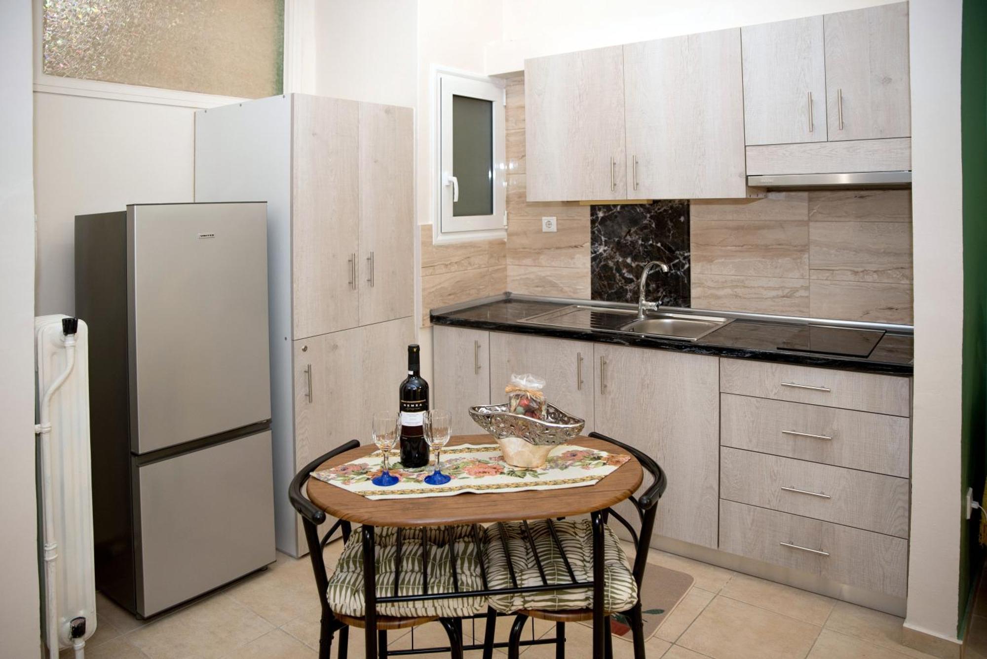 Athens Vegghera 外观 照片